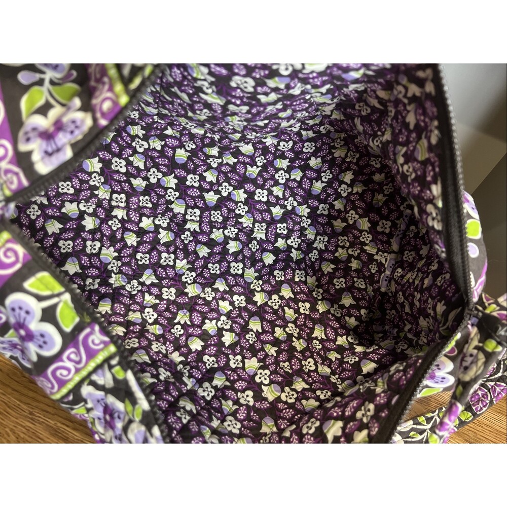 Vera Bradley (2011) Retired Plum Petals Pattern Travel Duffel Bag Boho Chic Y2K - Picture 9 of 12